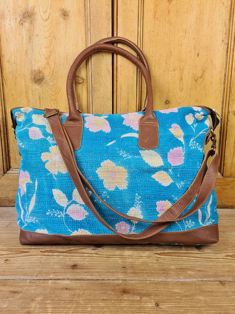 Overnight tote bag blues and greens