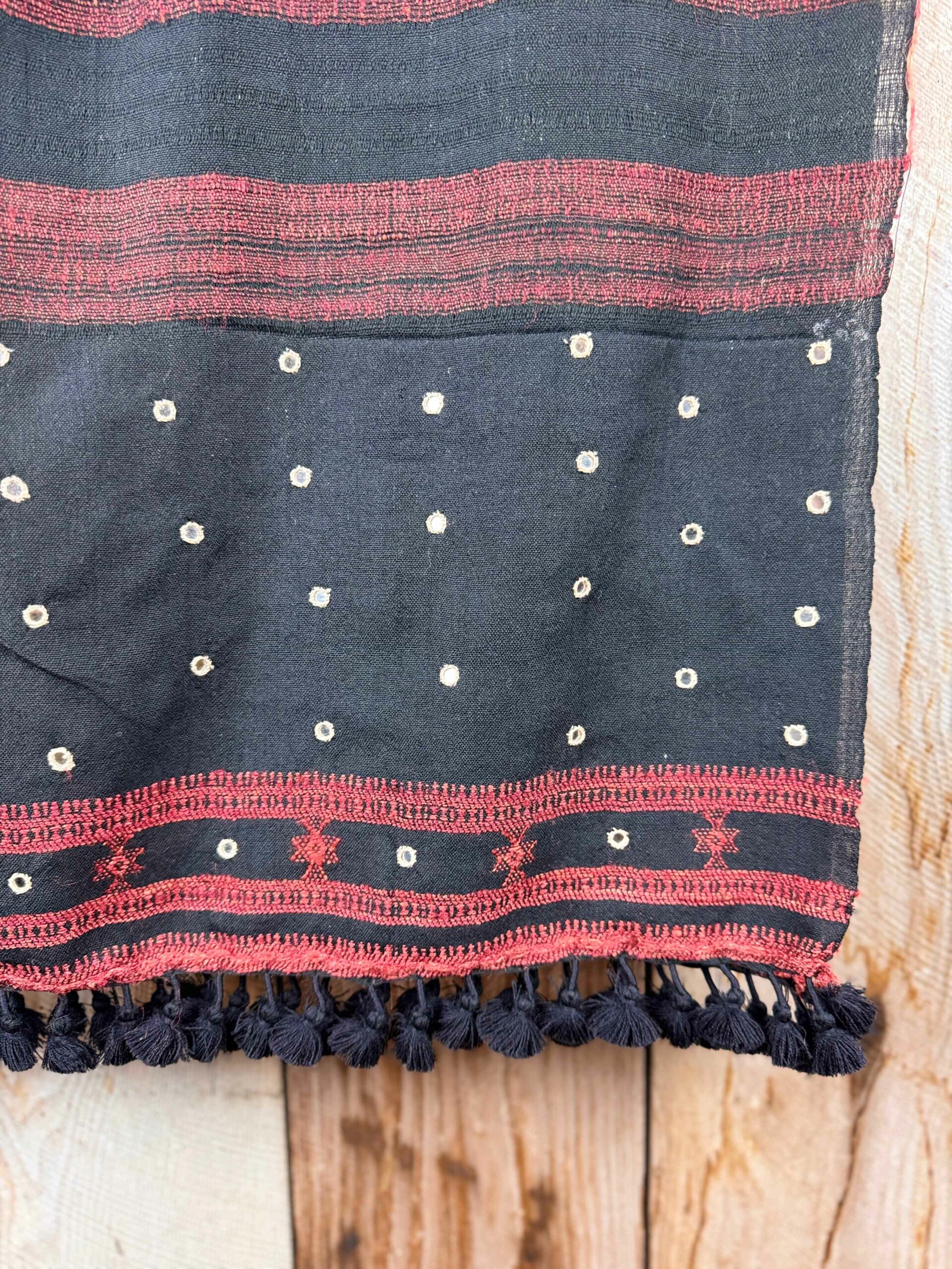 Hand woven Bhujodi scarves dyed with natural dyes, a cosy warm addition to your outfit.