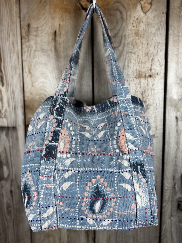 Colourful cotton kantha bags, pockets and purses, great for organising the smaller things in life. Made from recycled kantha quilts for the perfect accessory.