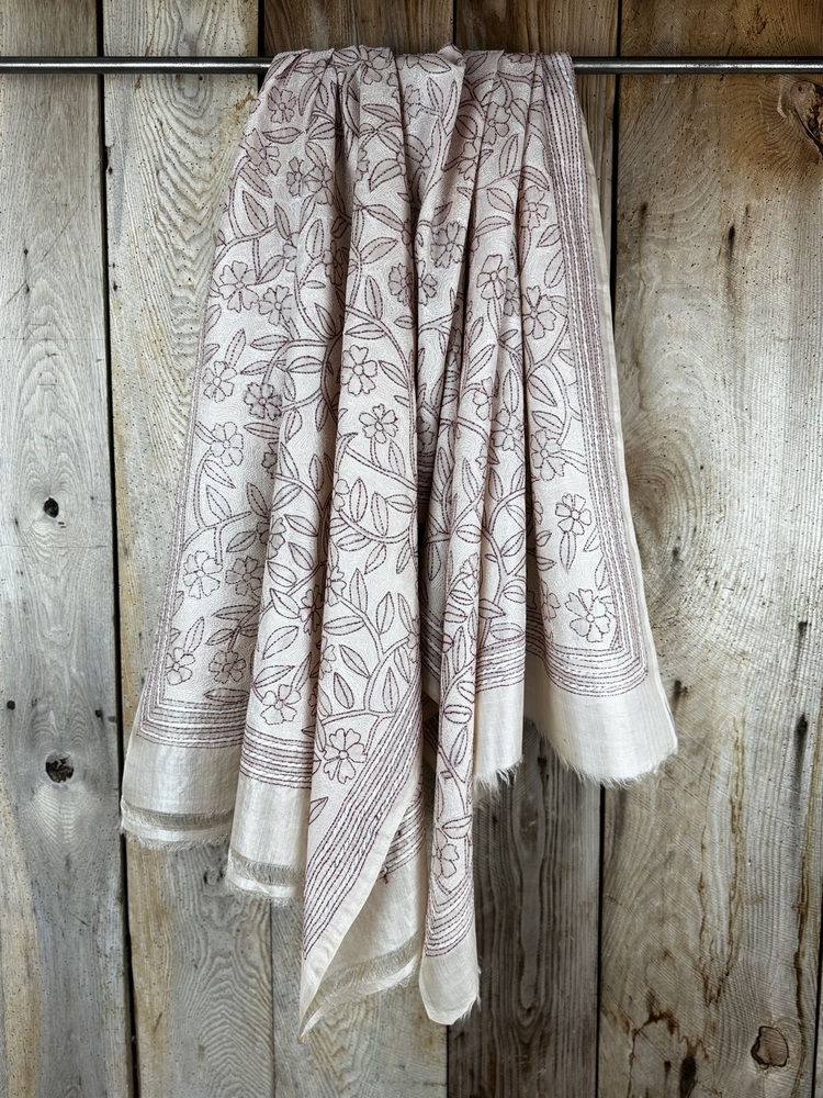 Nakshi Kantha Silk Shawl - Image 3