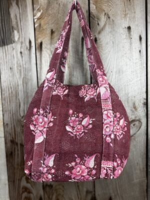 Colourful cotton kantha bags, pockets and purses, great for organising the smaller things in life. Made from recycled kantha quilts for the perfect accessory.