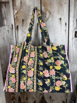 Colourful cotton kantha bags, pockets and purses, great for organising the smaller things in life. Made from recycled kantha quilts for the perfect accessory.