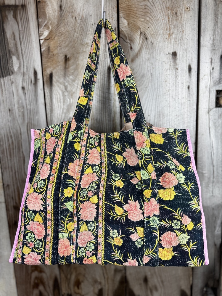 Colourful cotton kantha bags, pockets and purses, great for organising the smaller things in life. Made from recycled kantha quilts for the perfect accessory.
