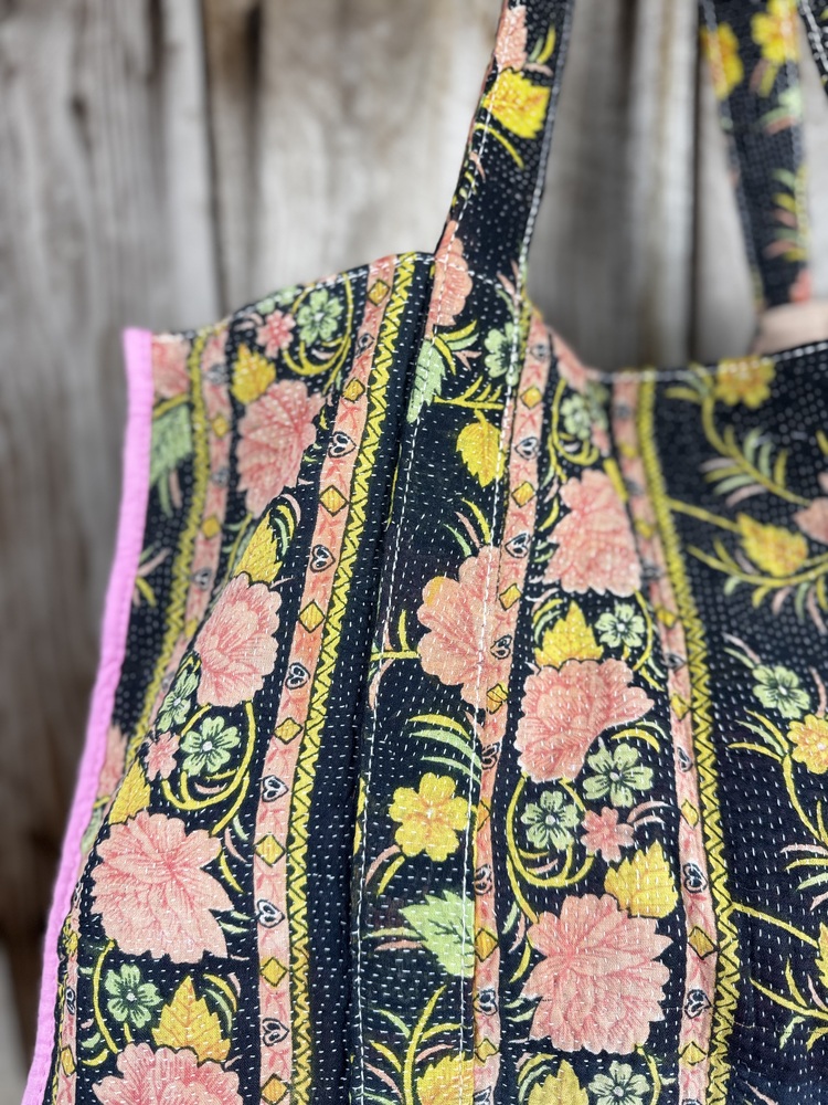 Colourful cotton kantha bags, pockets and purses, great for organising the smaller things in life. Made from recycled kantha quilts for the perfect accessory.