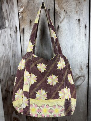 Colourful cotton kantha bags, pockets and purses, great for organising the smaller things in life. Made from recycled kantha quilts for the perfect accessory.