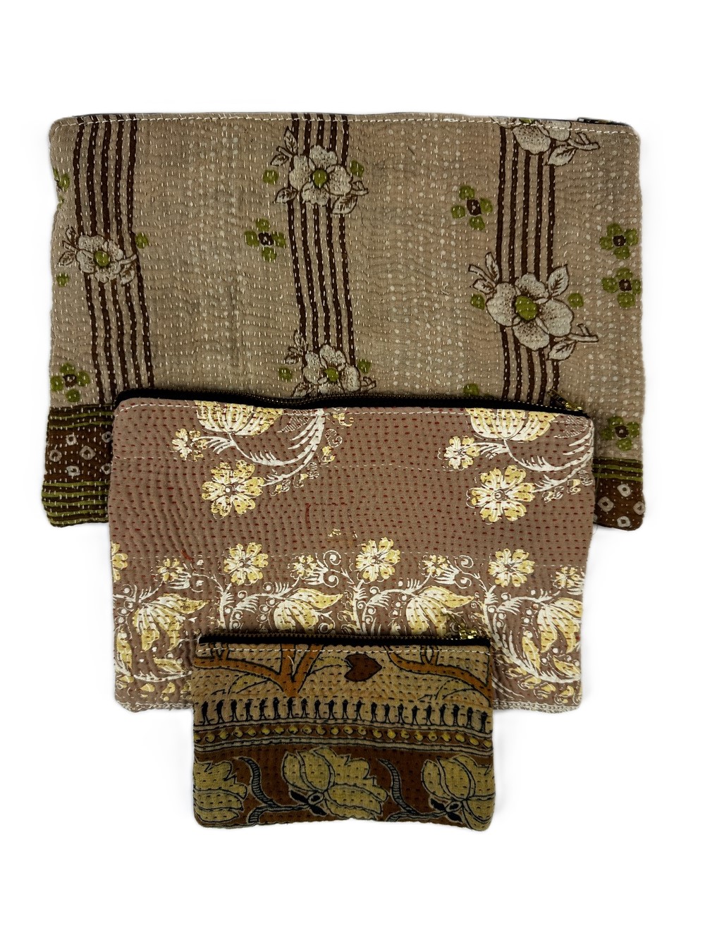 Colourful cotton kantha bags, pockets and purses, great for organising the smaller things in life. Made from recycled kantha quilts for the perfect accessory.
